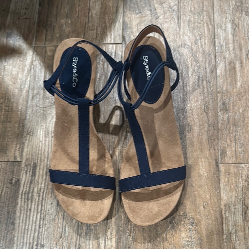 Brand New Style and Co Blue and Tan Sandals with Adjustable Straps-Size 9 1/2
